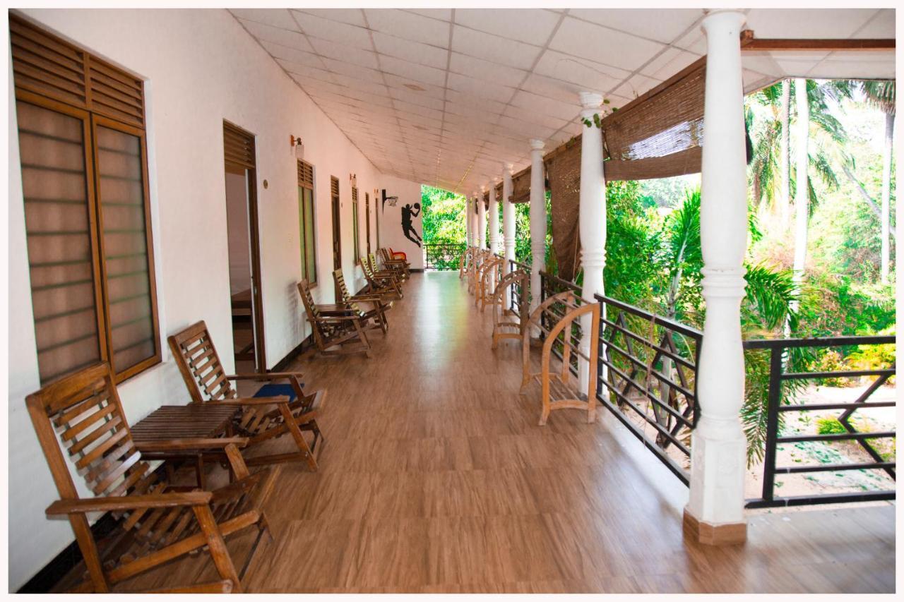 French Garden Resort Упувели Екстериор снимка