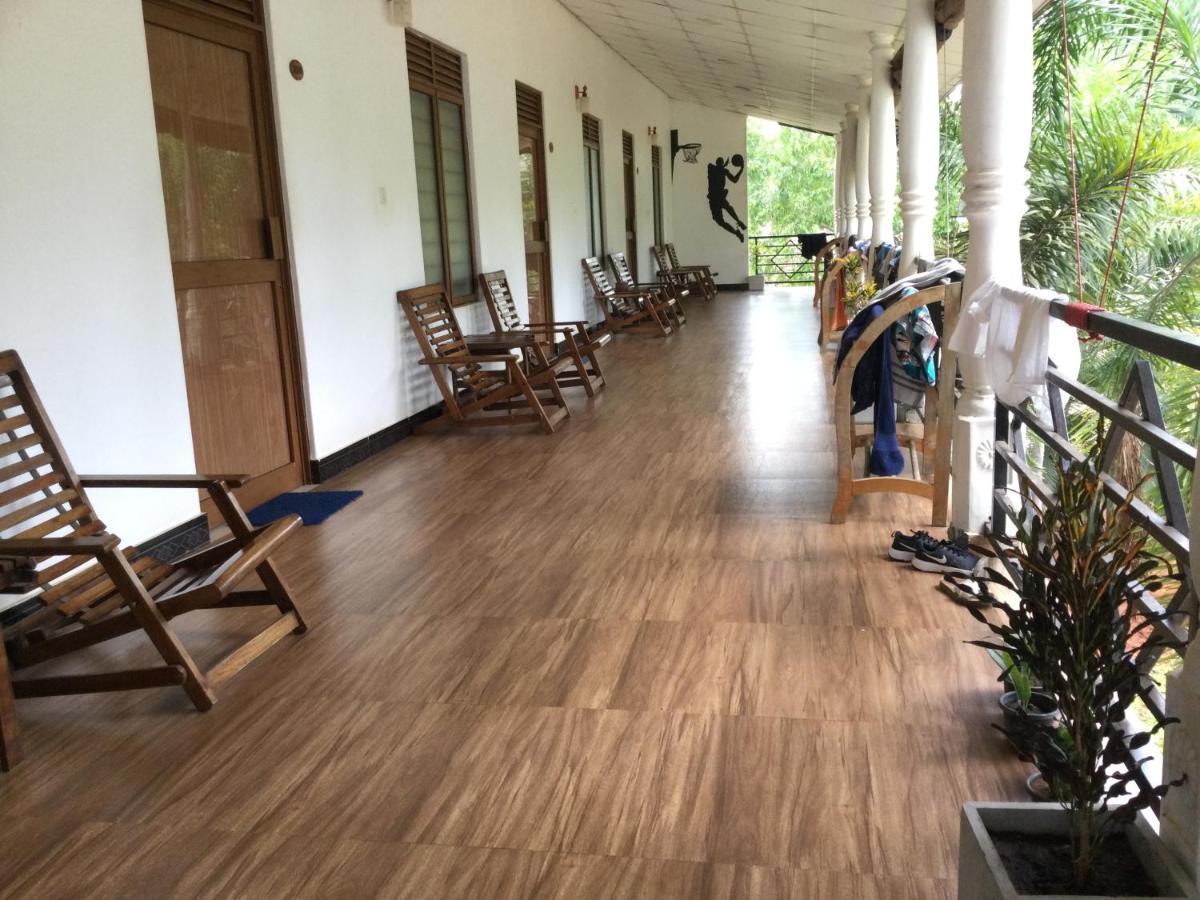 French Garden Resort Упувели Екстериор снимка