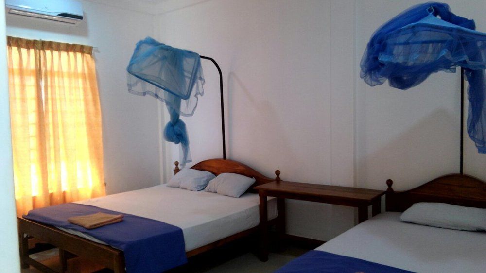 French Garden Resort Упувели Екстериор снимка